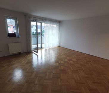 Schicke, großzügige 3-Zimmerwohnung Sonnenbalkon in Troisdorf-Bergh... - Photo 1