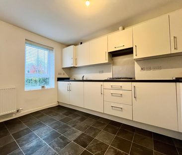 3 bedroom terraced house to rent - Photo 5