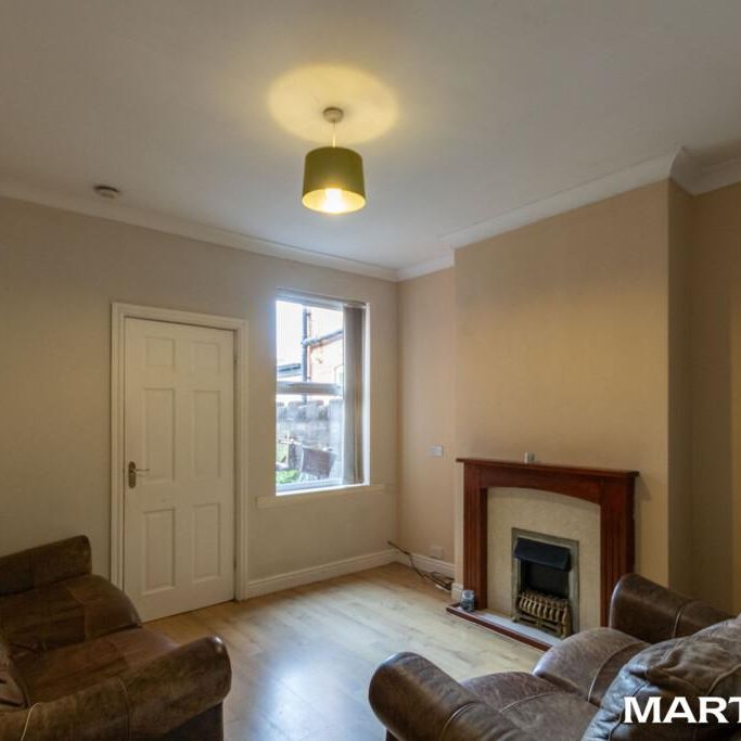 2 bedroom terraced house to rent - Photo 1