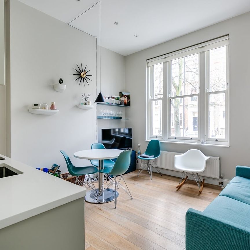 1 Bed Flat, Kempsford Gardens, SW5 - Photo 1