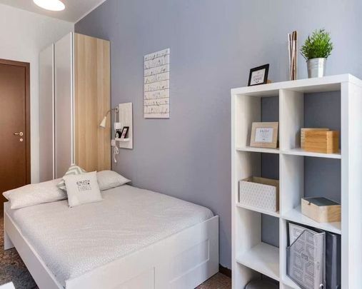 Viale Giovanni Vicini, Bologna, Emilia-Romagna 40134 - Photo 1