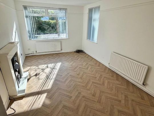 319 Merville Garden Village, Newtownabbey, BT37 9TZ - Photo 1
