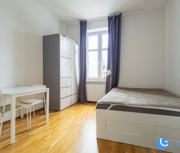 Studio 19m2 *Aleja 29 Listopada* Całość 2350 zł! - Photo 2