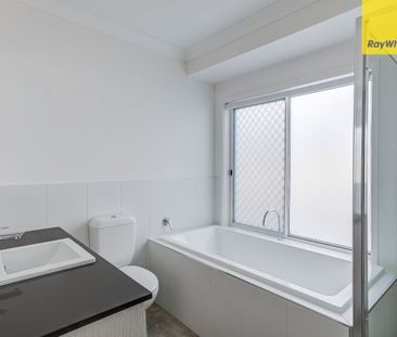 FOUR BEDROOM FAMILY HOME - Photo 2