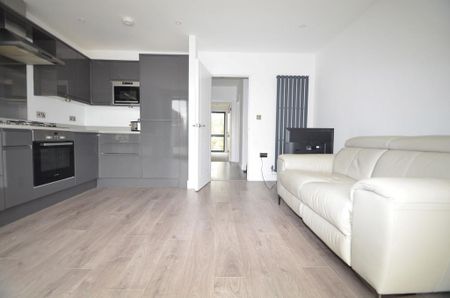 2 bedroom flat to rent - Photo 5