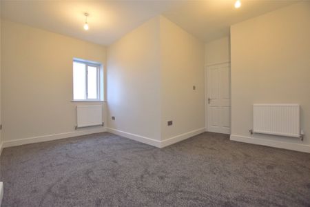 High Street, Tewkesbury, Gloucestershire, GL20 - Photo 5