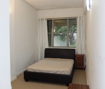 2/12-14 Queen Street, Glebe, NSW 2037 - Photo 4