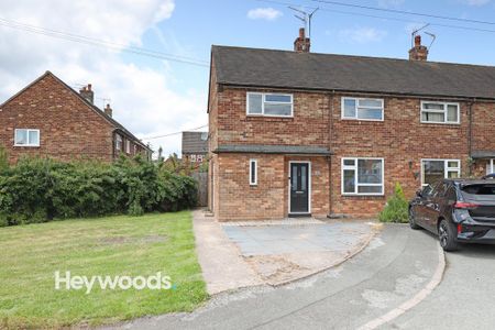 3 bedroom semi-detached house to rent - Photo 2