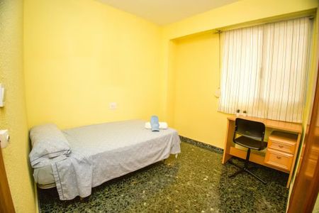 Avinguda del Primat Reig, Valencia, Valencian Community 46009 - Photo 5