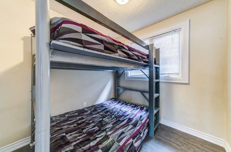 For Lease - 1239 Mosley Street Unit# #1241, Wasaga Beach, Ontario - Photo 3