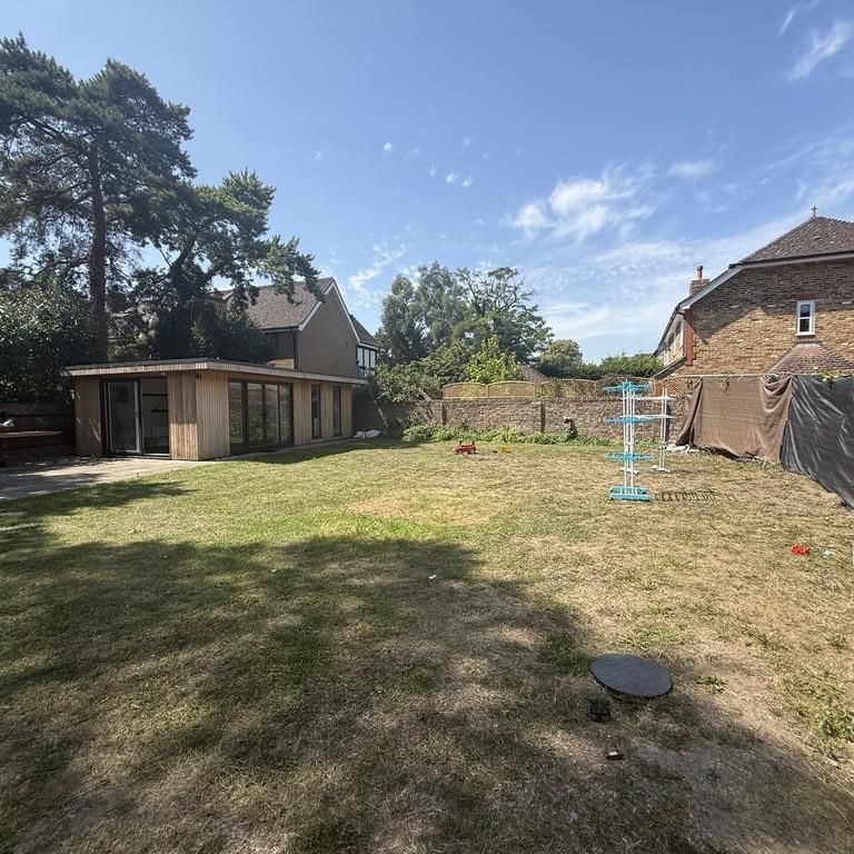 3 bedroom detached house to rent - Photo 1