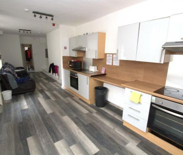 8 Bed Terraced House To Rent - Photo 6