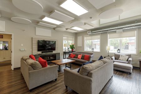 For Lease - 35 Silver Glen Boulevard, Collingwood, Ontario - Photo 5