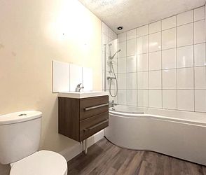 Oaklands Court, Vicarage Street, Broadstairs, CT10 2SG, Kent - Photo 4