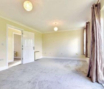 Honeymans Gardens, Droitwich Spa, Worcestershire, WR9 - Photo 2
