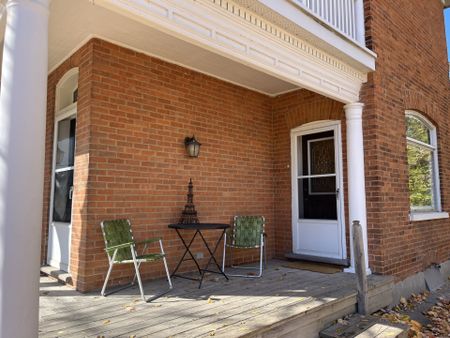 For Lease - 58 Bruce Street Unit# 1, Blue Mountains, Ontario - Photo 2