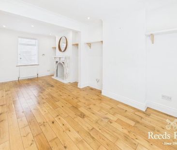 42 Scrabo Road, Newtownards, BT23 4NR - Photo 3