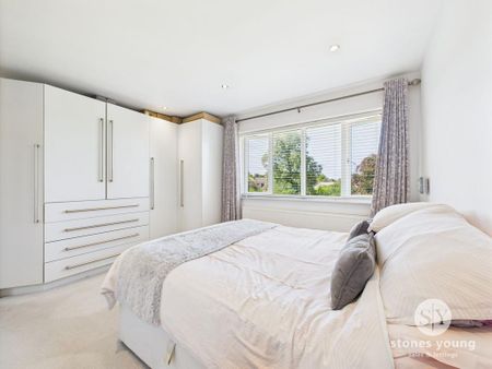 4 bedroom detached house to rent - Photo 3