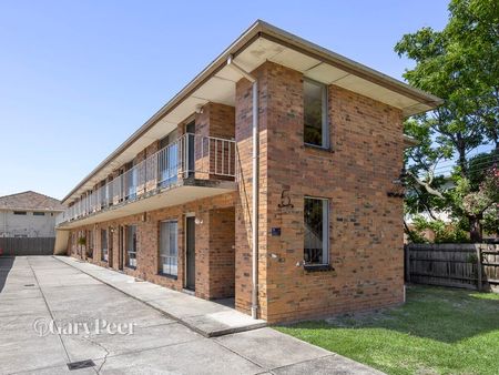 5 / 5 Truganini Road, Carnegie - Photo 3