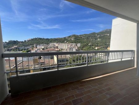Location appartement à Bastia - Photo 2