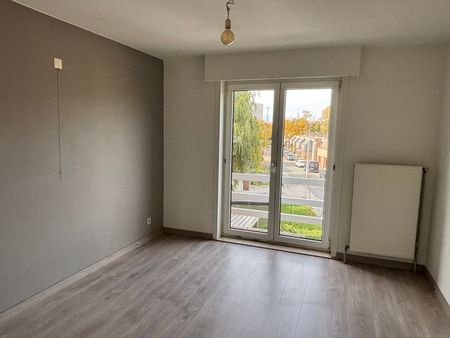 Appartement te huur in Sint-Amandsberg - Photo 2