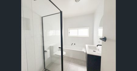 Beauty on Shannon Avenue - Photo 2