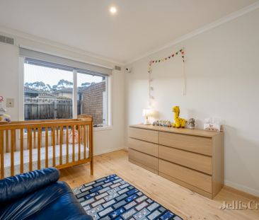 6/12 Pascoe Street, Pascoe Vale - Photo 3