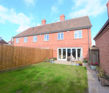 West Field Lane, St. Osyth Priory, Clacton-on-Sea, CO16 8GW - Photo 6