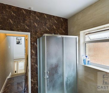 4 bedroom house of multiple occupation to rent - Photo 6