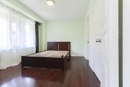 For Lease - 41 Pulpwood Crescent Unit# Main, Richmond Hill, Ontario - Photo 4