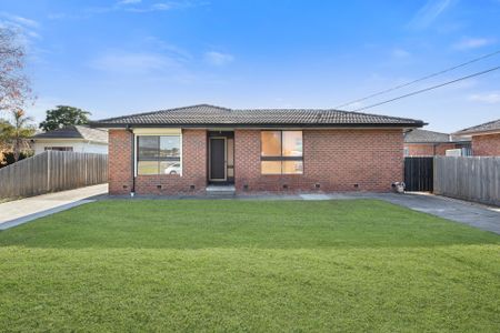 1/1815 Dandenong Road, Oakleigh East - Photo 4