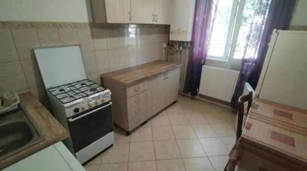1 camera, decomandat, 28 mp, de inchiriat apartament in zona Podu Ros, Lidl, Cod 162433 - Photo 1