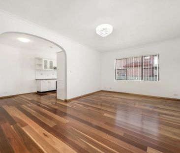 Spacious Three Bedroom Villa - Photo 1