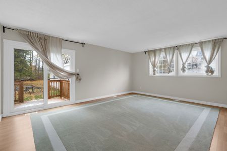 For Lease - 380 Gill Street, Orillia, Ontario - Photo 3