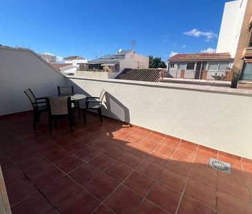 Alquiler de ático en Calle Victoria - Photo 6