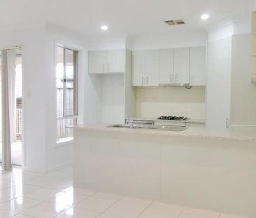 “Refreshed Modern Single Level” - Photo 4