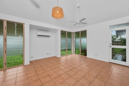 17 Glebe Place, Kirwan QLD 4817 - House For Rent | Domain - Photo 5