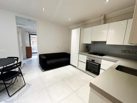 4 bedroom house to rent - Photo 2