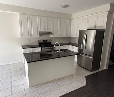 For Lease - 34 Hickling Lane, Ajax, Ontario - Photo 5