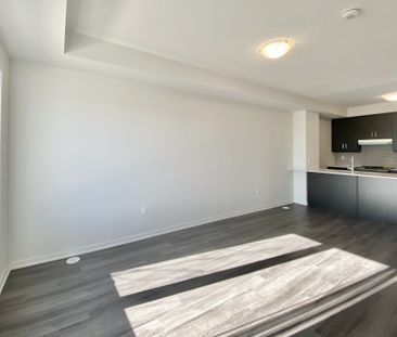 For Lease - 100 Honeycrisp Crescent Unit# 337, Vaughan, Ontario - Photo 3