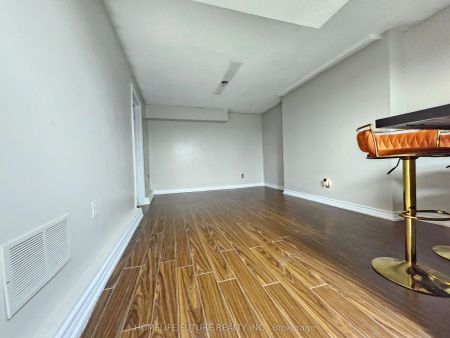 143 Murray Street #Bsmt - Photo 5