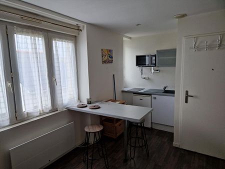 Location Appartement 1 pièce Meublé 19m² QUIBERON 56170 - Photo 4