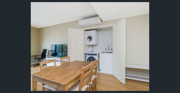 Two Storey, New York Style Apartment - Photo 1