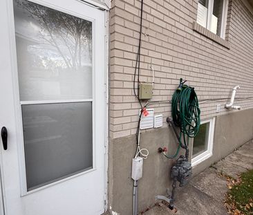 For Lease - 66 Ikley Road, Toronto, Ontario - Photo 2