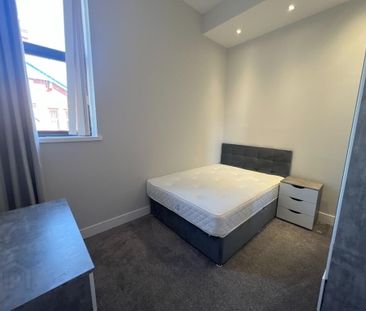 6, 117 University Street, Belfast, BT7 1HP - Photo 5