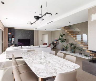 Maison à louer Tourrettes Sur Loup, Cote d'Azur, France8 000 EUR / ... - Photo 4