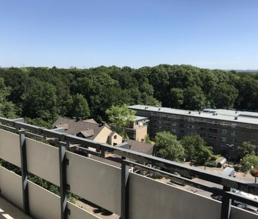 Demnächst frei! 2-Zimmer-Wohnung in Düsseldorf Garath - Photo 2