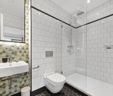 2 Bed Flat, Astell House, E14 - Photo 2