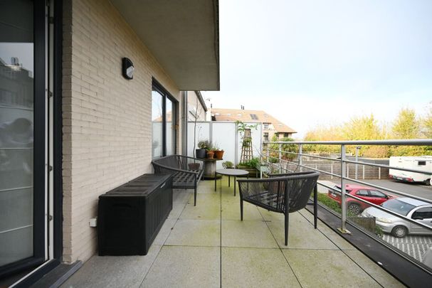 Goed gelegen appartement met 2 slaapkamers - Foto 1