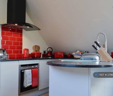 2 bedroom flat to rent - Photo 1